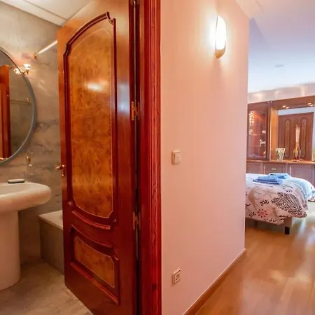 Villa Luxueuse, 2 Piscines, Et Salle De Sport, 5 Chambres, 4 Salles De Bain